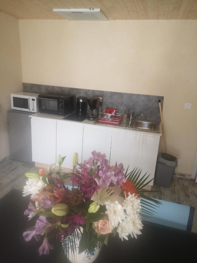 Bed and Breakfast Au Balaway Louey Екстер'єр фото