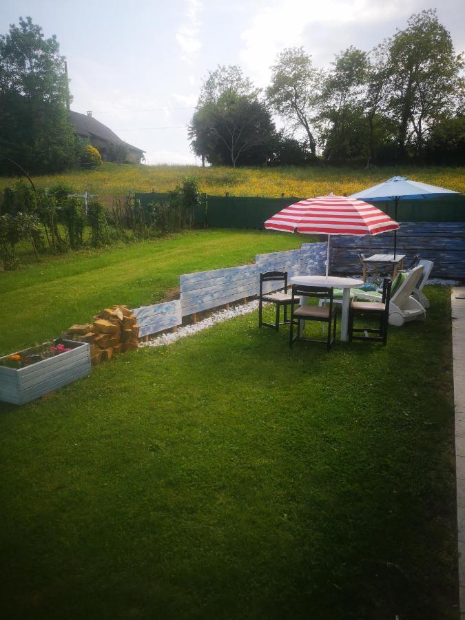 Bed and Breakfast Au Balaway Louey Екстер'єр фото